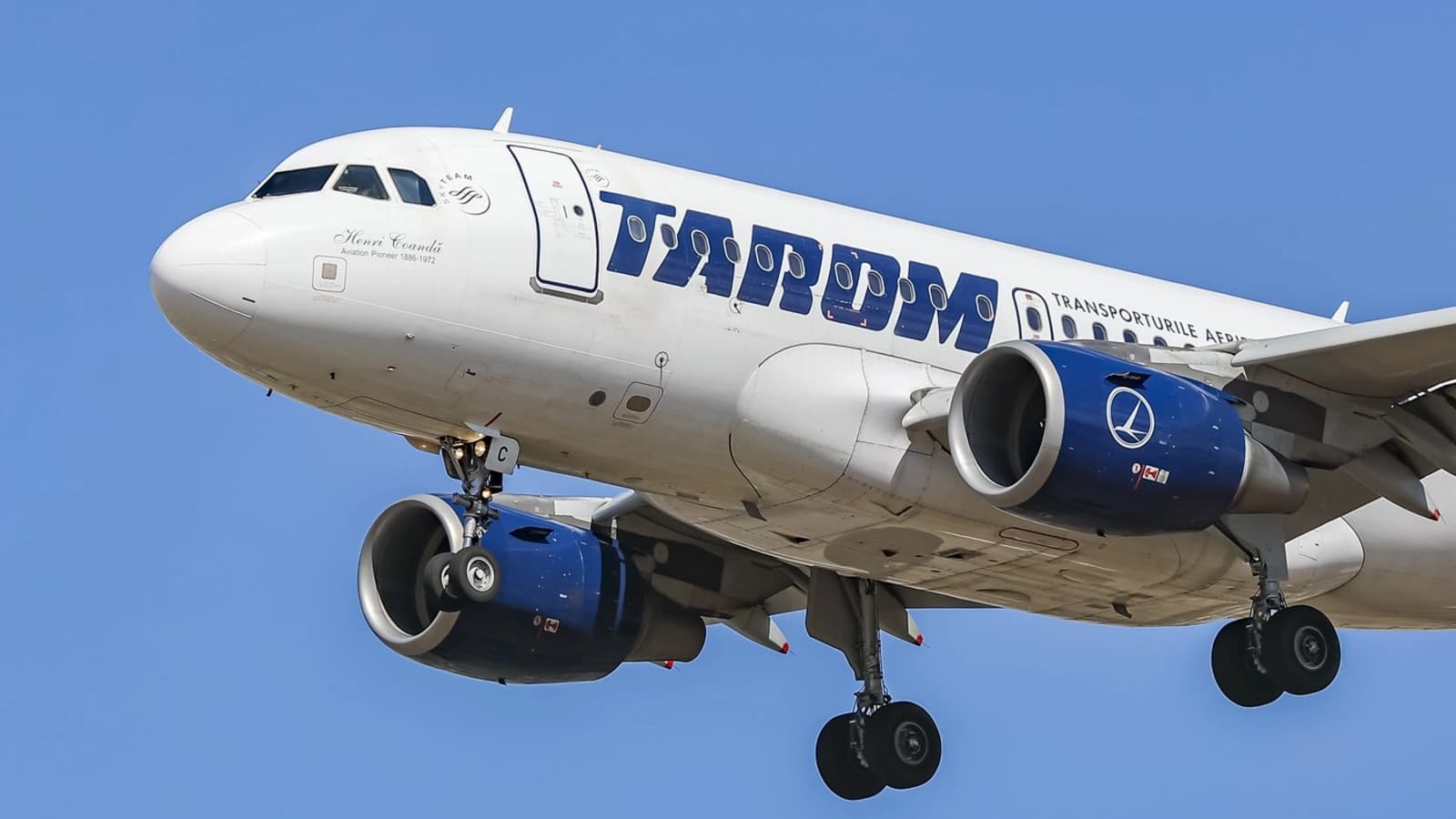 Tensiunile de la TAROM se adâncesc. Fostul director acuză decizii care pot duce compania la faliment, iar un fost pilot vorbește despre dispariția unor sume uriașe
