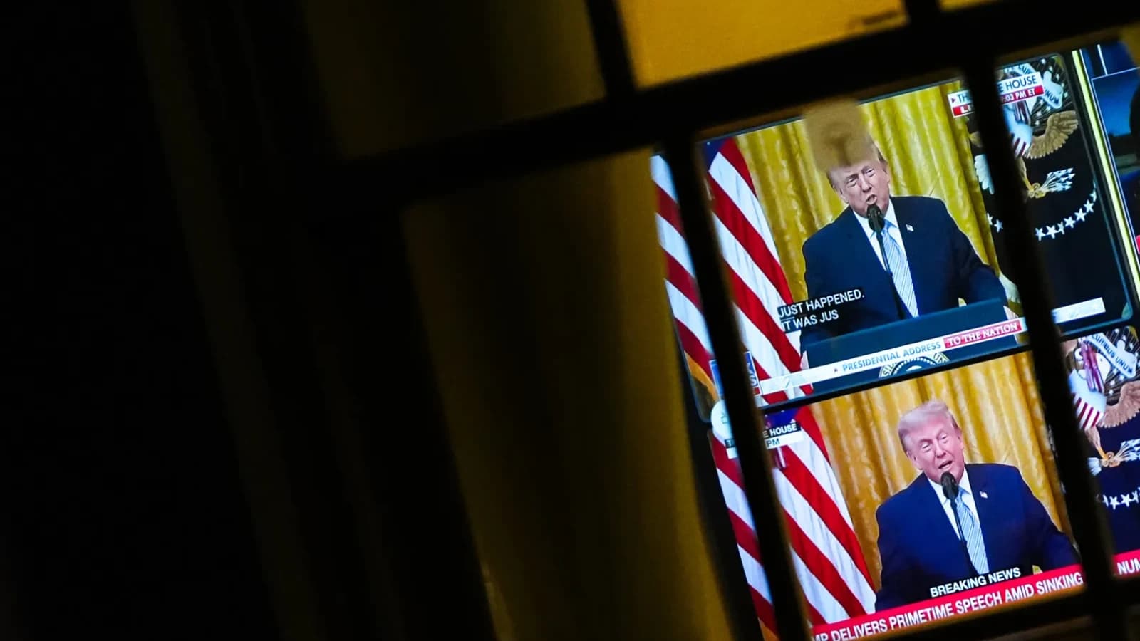 VIDEO Donald Trump, în război cu marile televiziuni din SUA: Au refuzat să-i transmită discursul, iar președintele solicită să-și piardă licența de transmisie