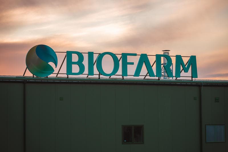 Polonezii de la Polpharma cumpără Biofarm într-o tranzacție de 257 milioane de euro