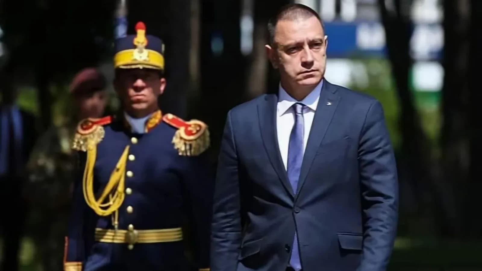 Fost ministru al Apărării, Mihai Fifor spune că, la Summitul NATO, miza e uriaşă pentru România: Preşedintele nu are deloc o misiune uşoară