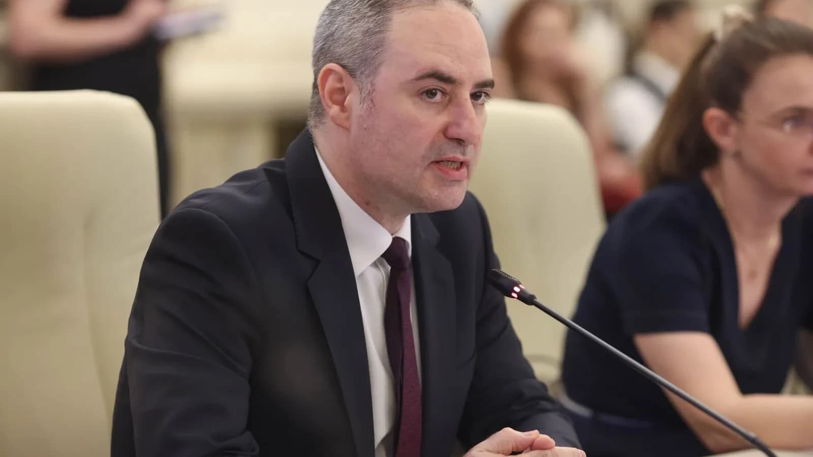 FinMinNazare: Romania should become a regional platform for large French companies