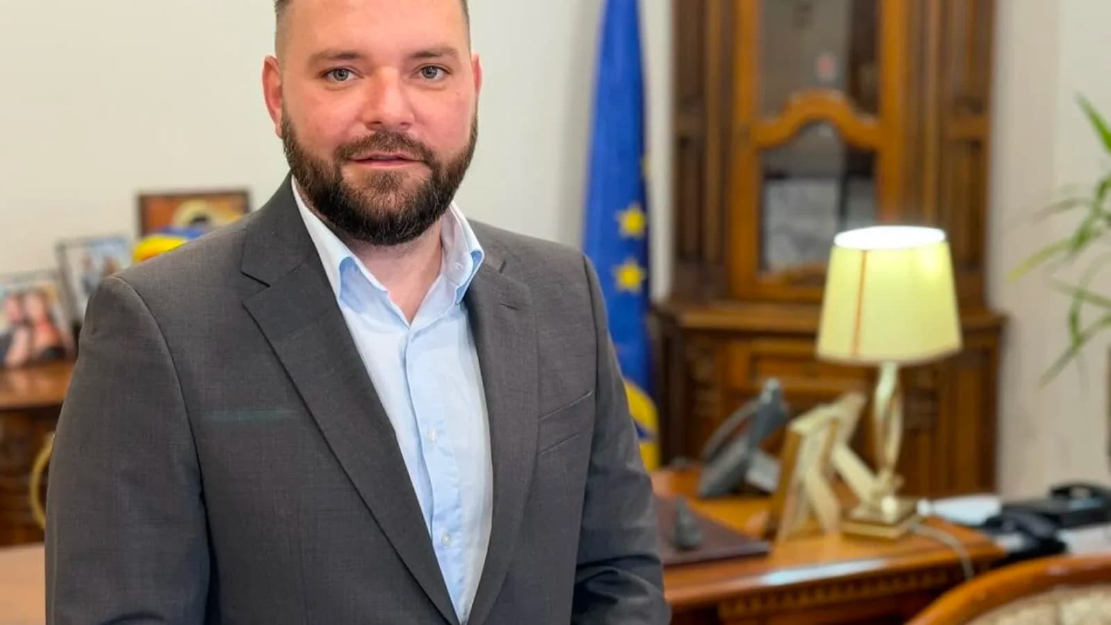 Vlad Popescu Piedone reacționează după valul de reclamații privind mizeria din Sectorul 5: „Vă văd toate postările”. Directorii Primăriei ies pe teren