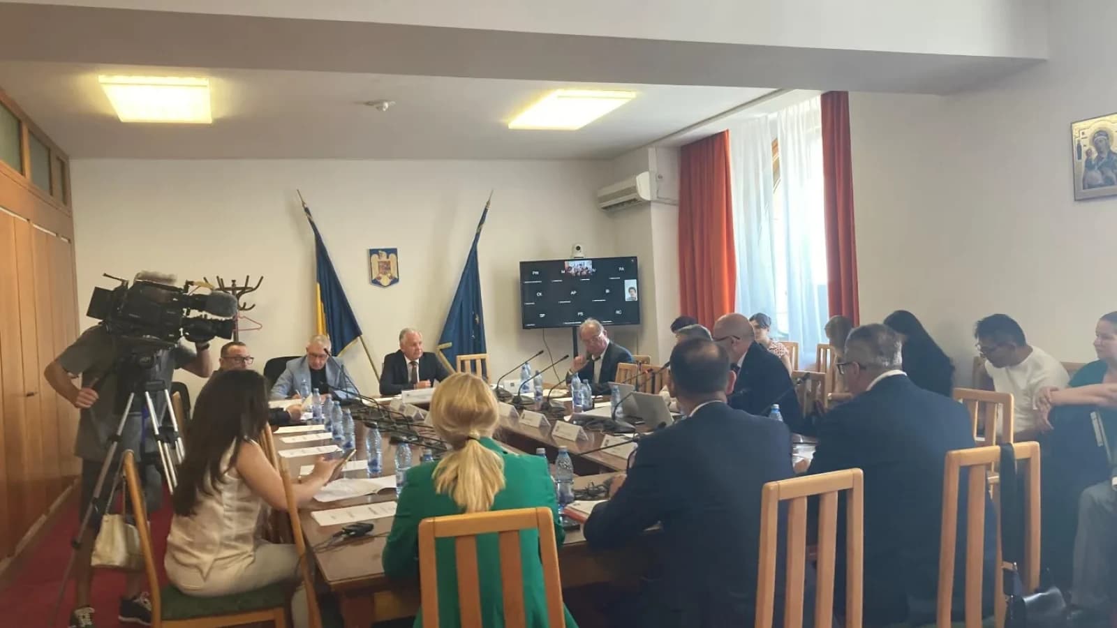 Schimbare-fulger pregătită în Parlament: perioada de mandat a viceprimarilor de comune, orașe și municipii va fi recunoscută ca vechime în muncă și în specialitate
