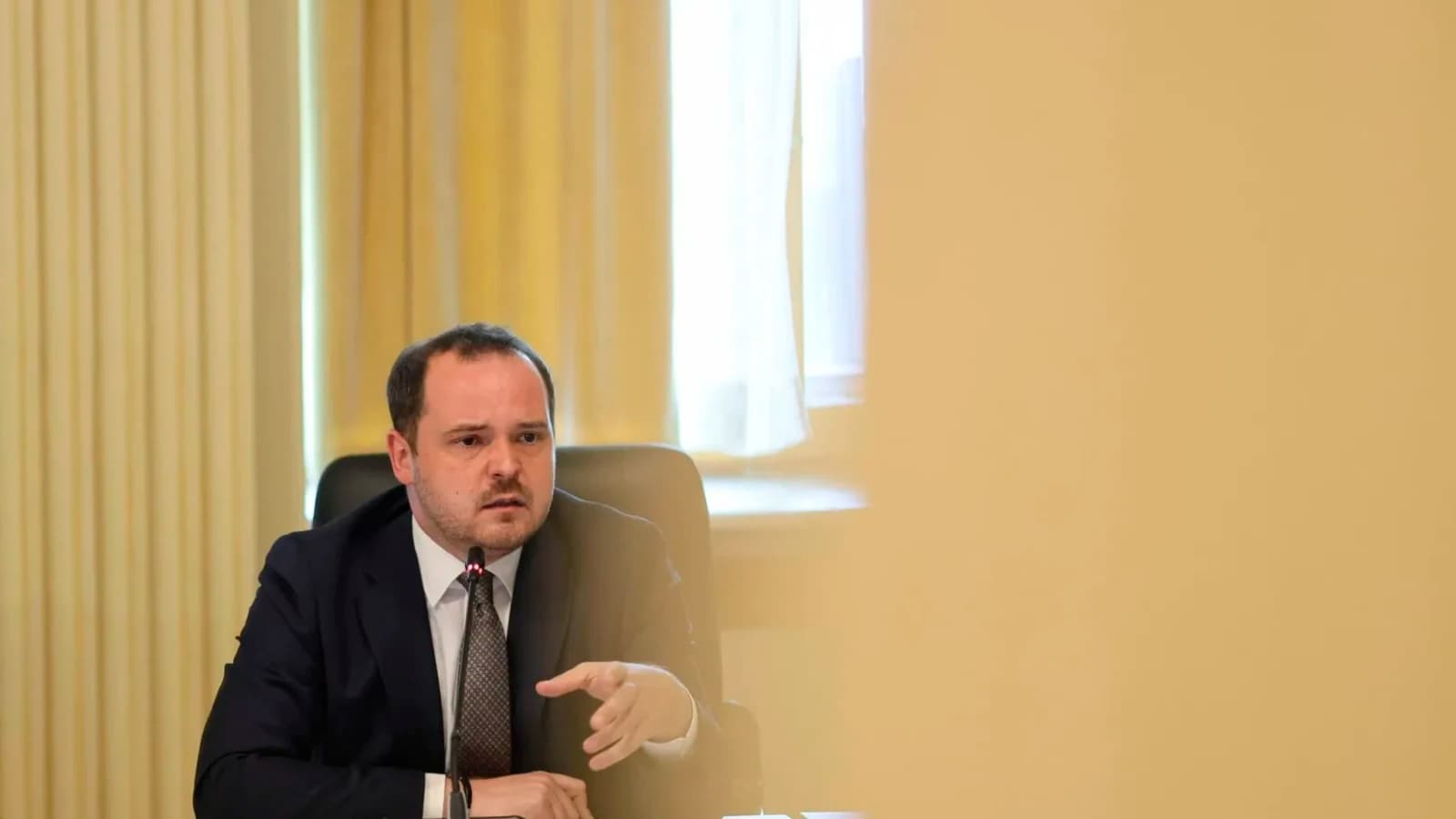 Avertisment sumbru privind noua lege a salarizării: România riscă să piardă medici din specialitățile vitale. Mesajul fostului ministru al Sănătății